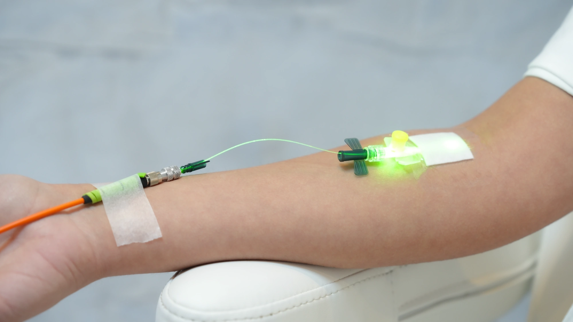laser-light-green